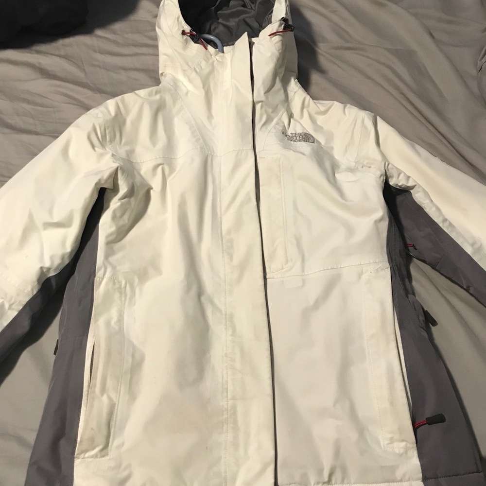 Summit series north face coat- white